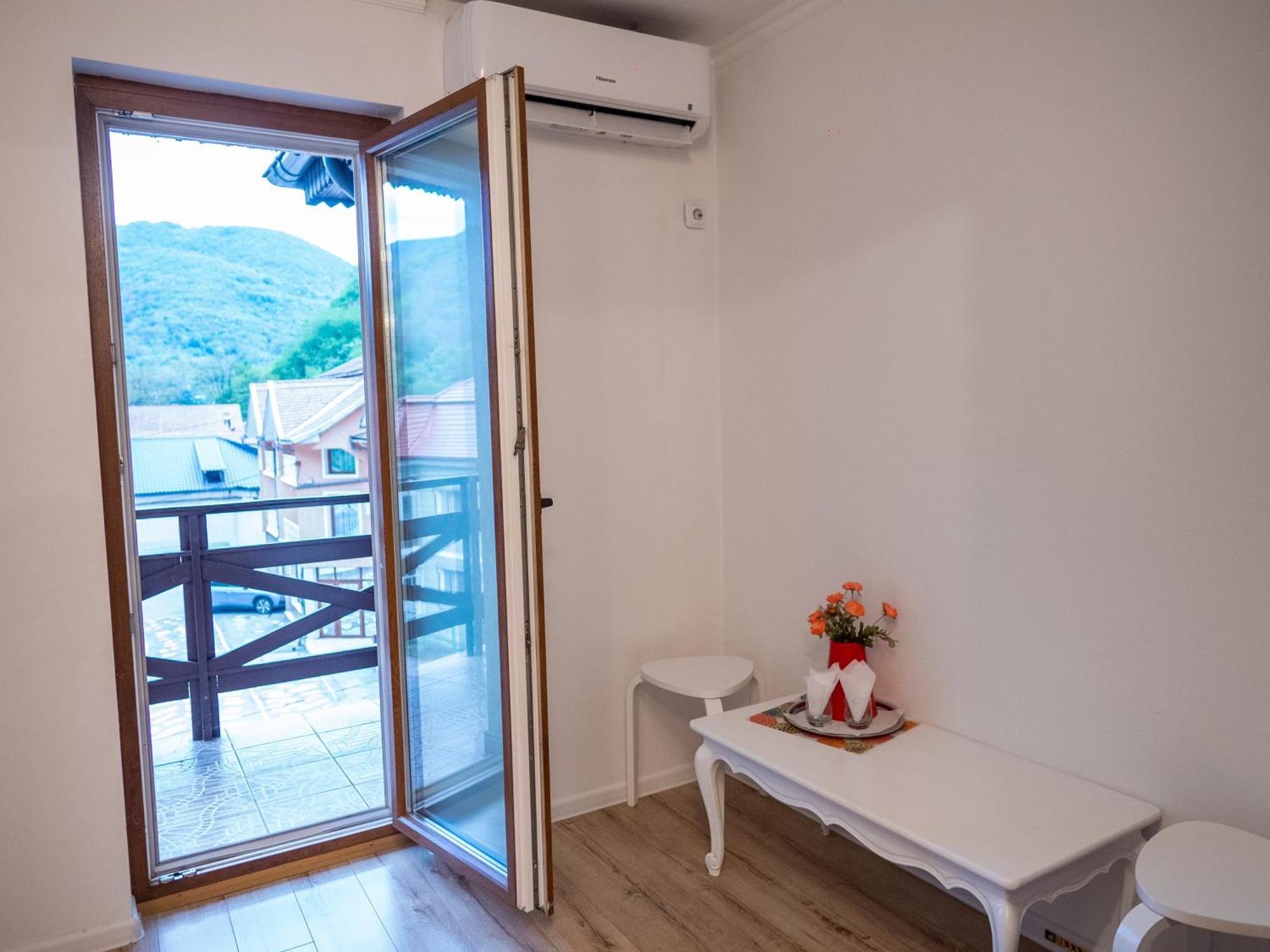 Guesthouse Magic Baile Herculane Luaran gambar